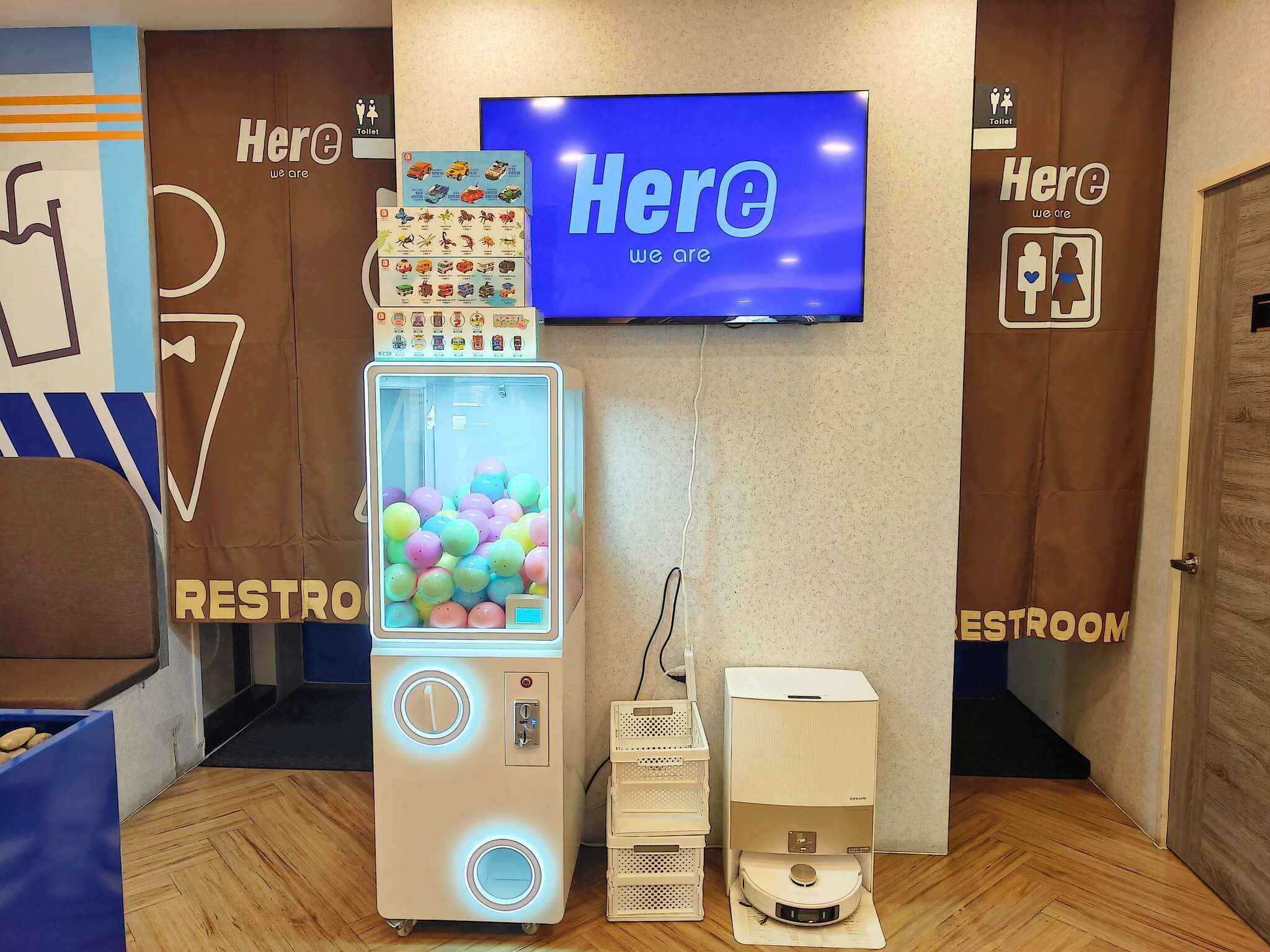 科技大樓美食推薦｜Here café 大安店、補充能量好地方、飲料免費續到飽！ @💕小美很愛嚐💕