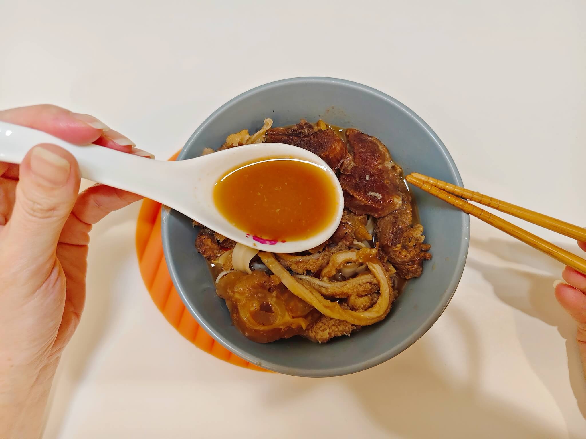 愛上新鮮｜牛三寶老饕牛肉爐、紅燒湯頭＋牛肉、牛筋、牛肚 , 美味不油膩一次可以滿足、宅家料理小幫手！ @💕小美很愛嚐💕