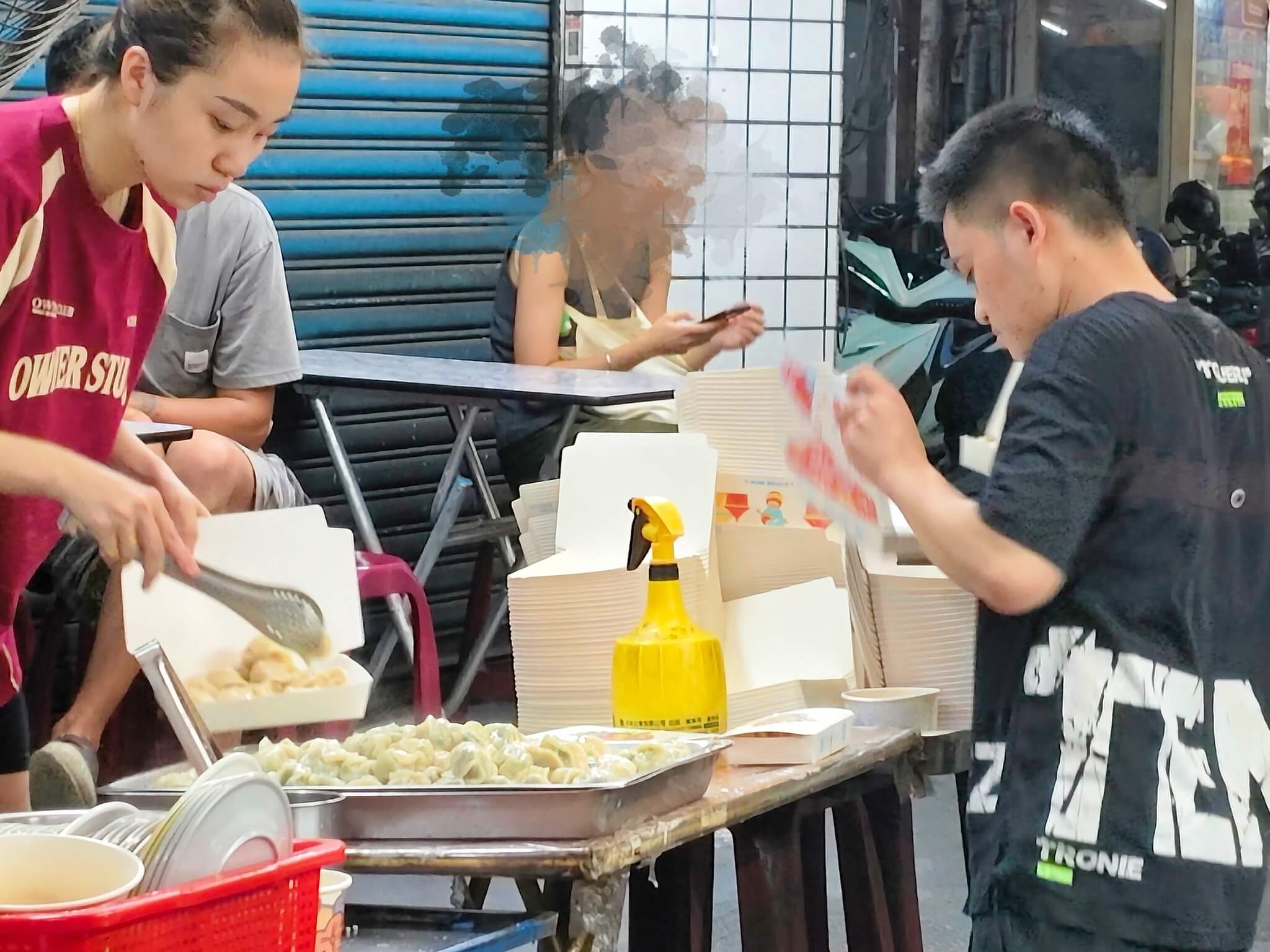 新莊美食｜黑豬肉手工水餃、一粒四元水餃、一餐百元有找吃超飽！ @💕小美很愛嚐💕