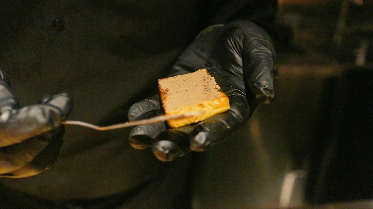 台北燒肉|牛B燒肉、500盤推薦「澳洲全血厚切牛舌」、「牛筋炒飯」必嚐!視覺、聽覺、味覺高感度藝術體驗 , 一場精緻有靈魂的美食享宴! - 第11張圖