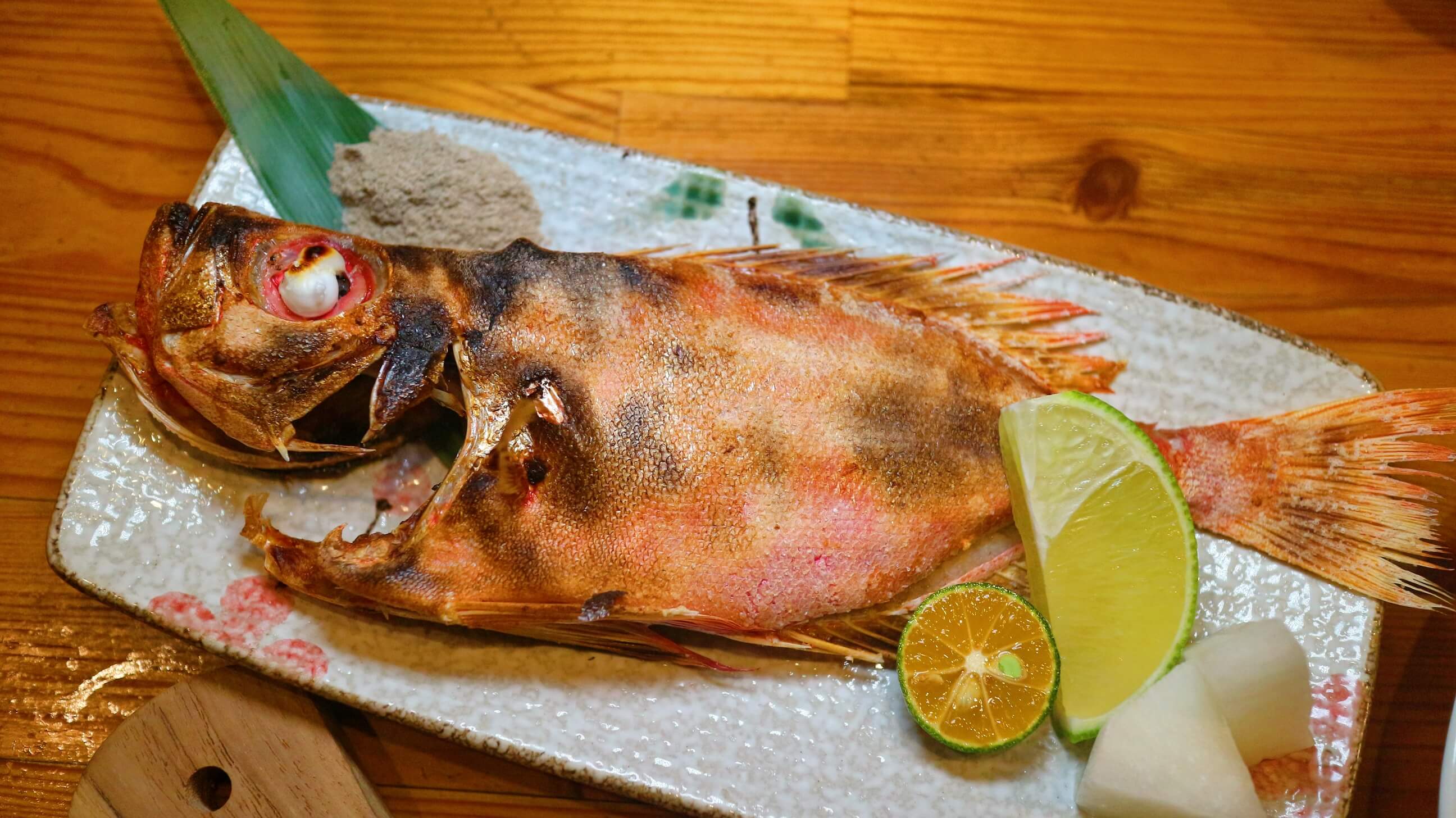 松山區居酒屋|粉鳥林漁食肆、東澳直送現流漁獲、烤魚、海鮮必吃! - 第18張圖