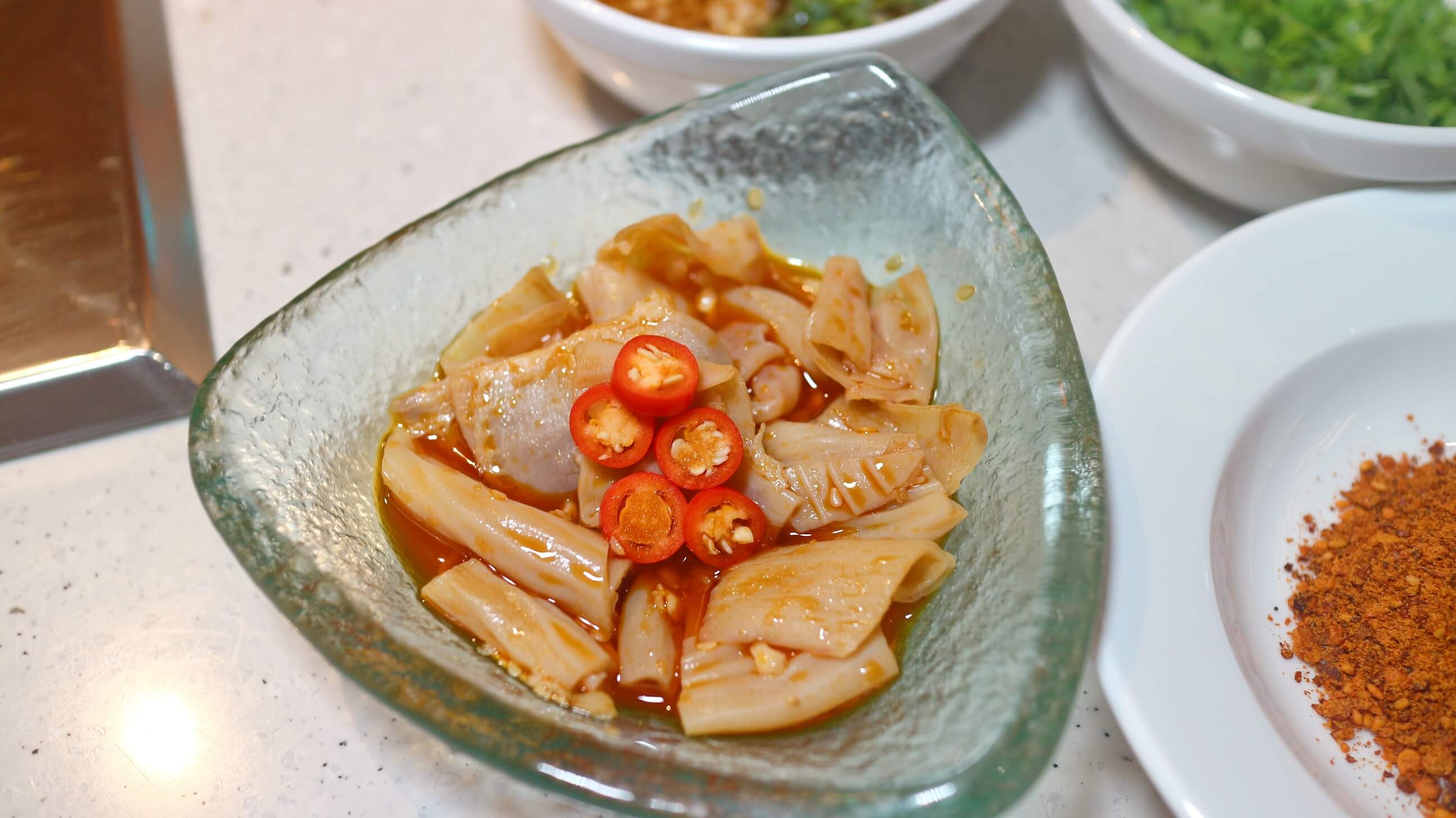 台中西區火鍋推薦|麻一點 重慶老火鍋、香辣過癮不燒喉、搭上麻麻系手搖飲口感太有趣了! - 第27張圖