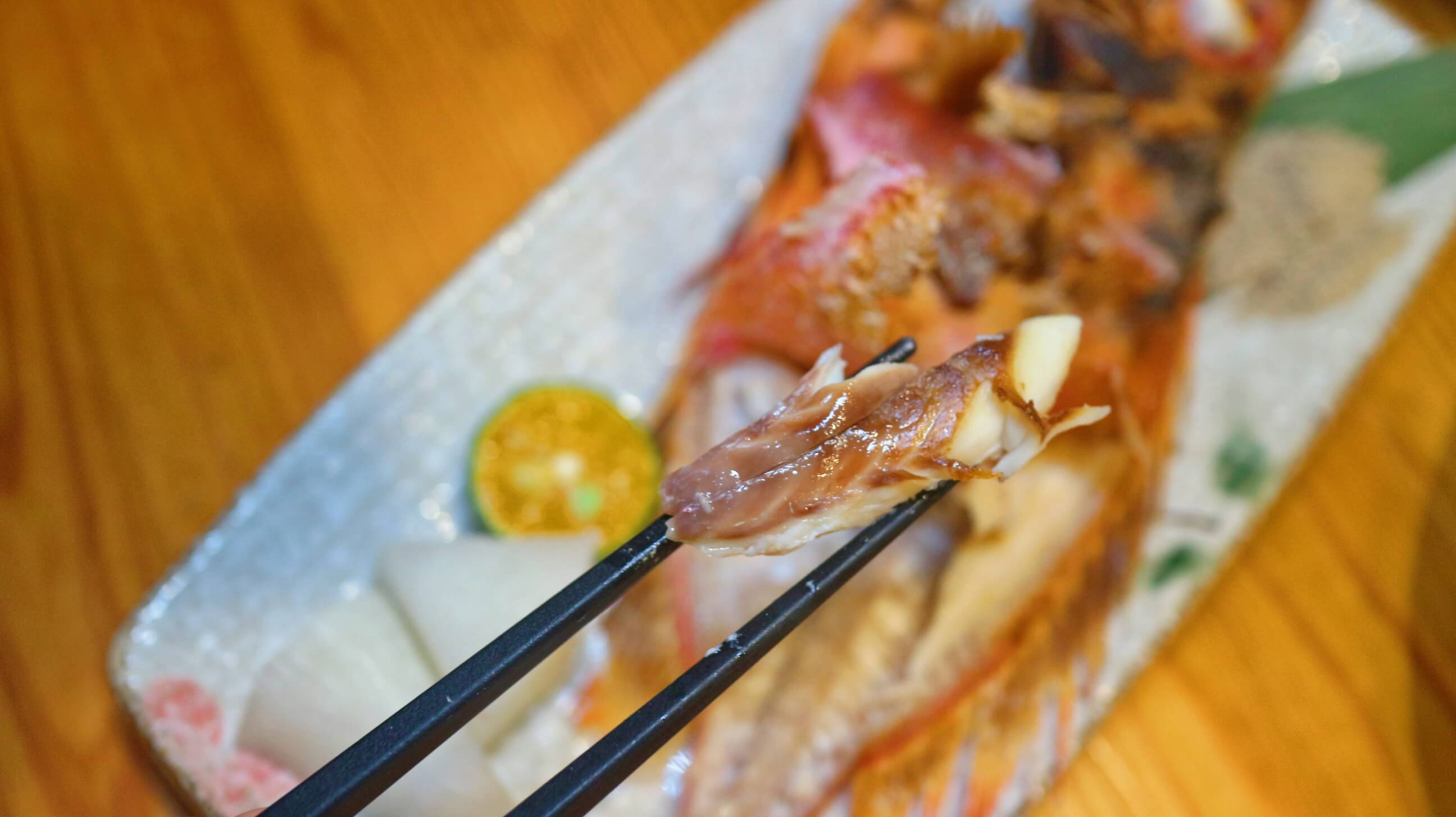 松山區居酒屋|粉鳥林漁食肆、東澳直送現流漁獲、烤魚、海鮮必吃! - 第20張圖