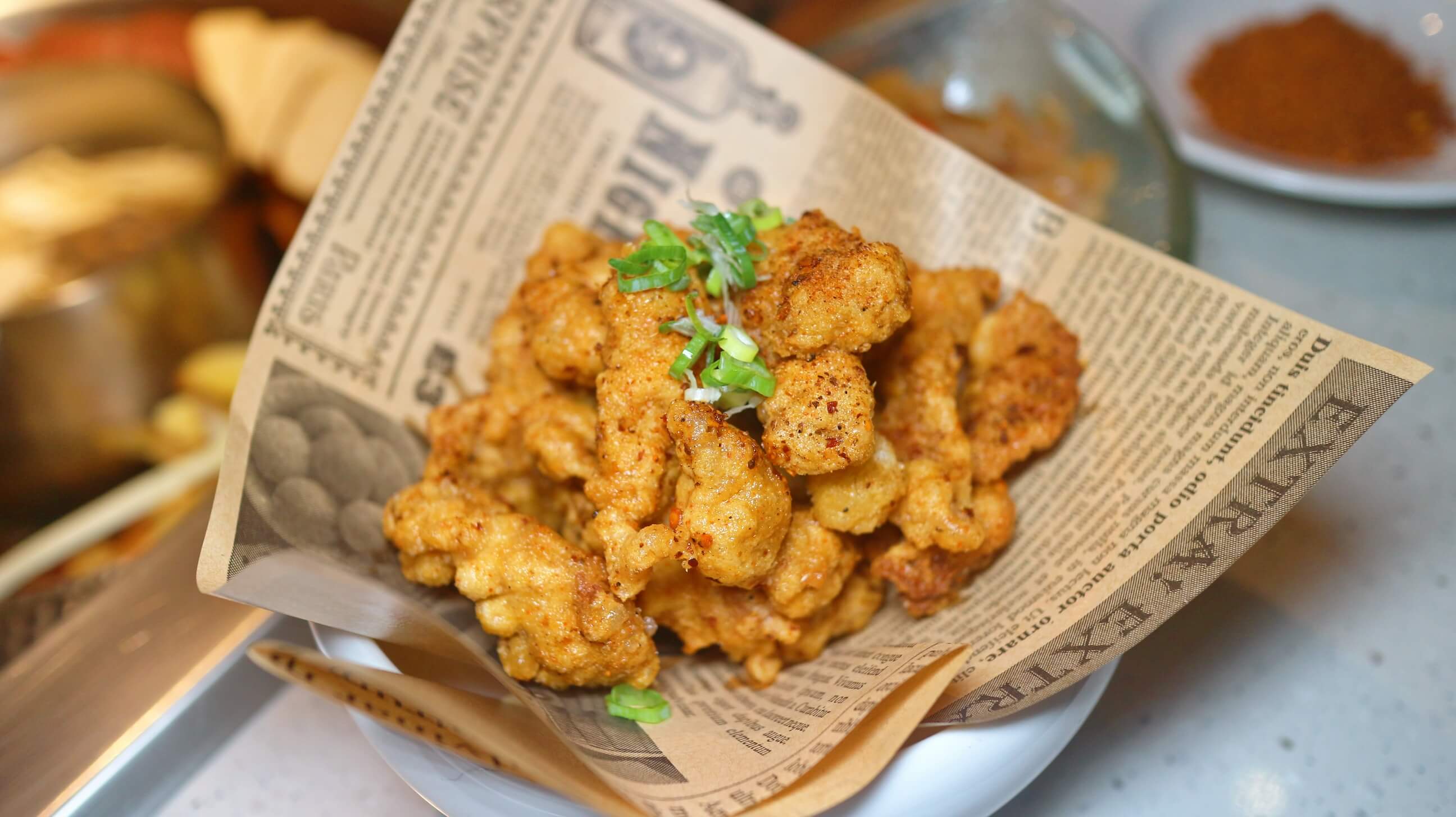 台中西區火鍋推薦|麻一點 重慶老火鍋、香辣過癮不燒喉、搭上麻麻系手搖飲口感太有趣了! - 第28張圖