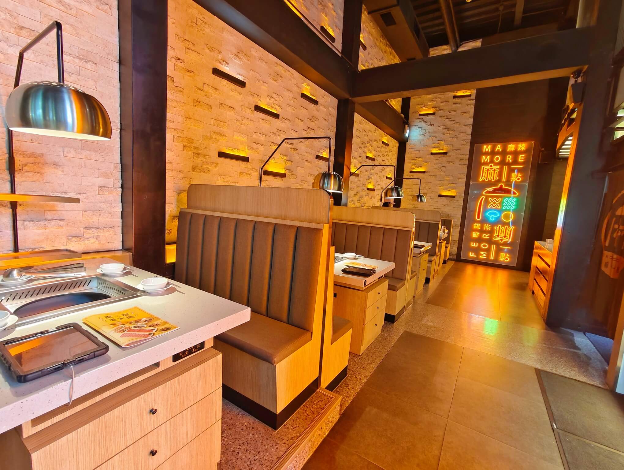 台中西區火鍋推薦|麻一點 重慶老火鍋、香辣過癮不燒喉、搭上麻麻系手搖飲口感太有趣了! - 第6張圖