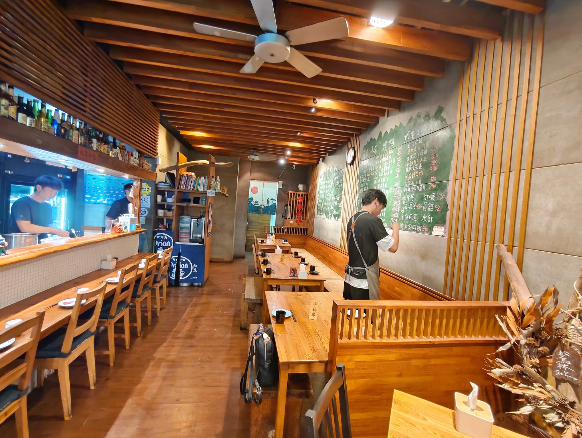 松山區居酒屋|粉鳥林漁食肆、東澳直送現流漁獲、烤魚、海鮮必吃! - 第4張圖