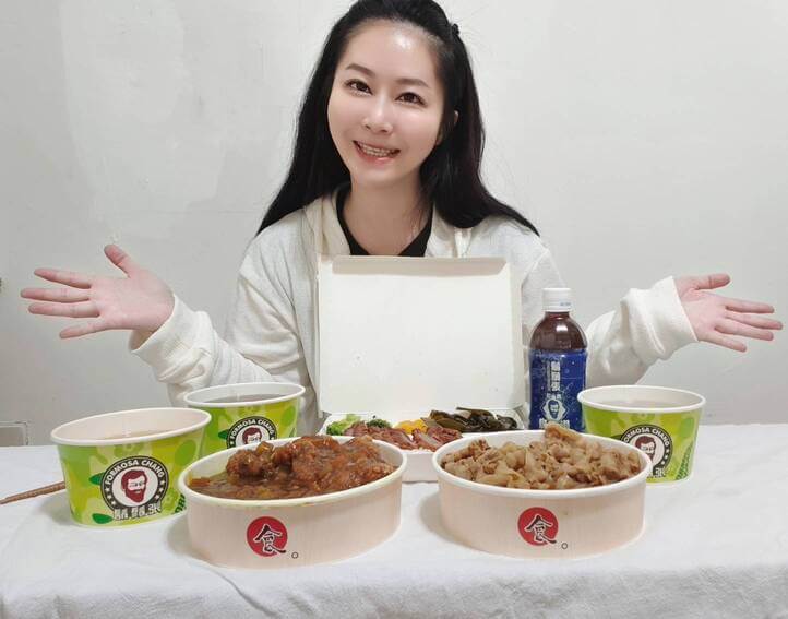 板橋江子翠美食｜鬍鬚張魯肉飯、雙重口感「日式咖哩炸雞丼飯」新上市、一甲子的美食台灣美食必吃！