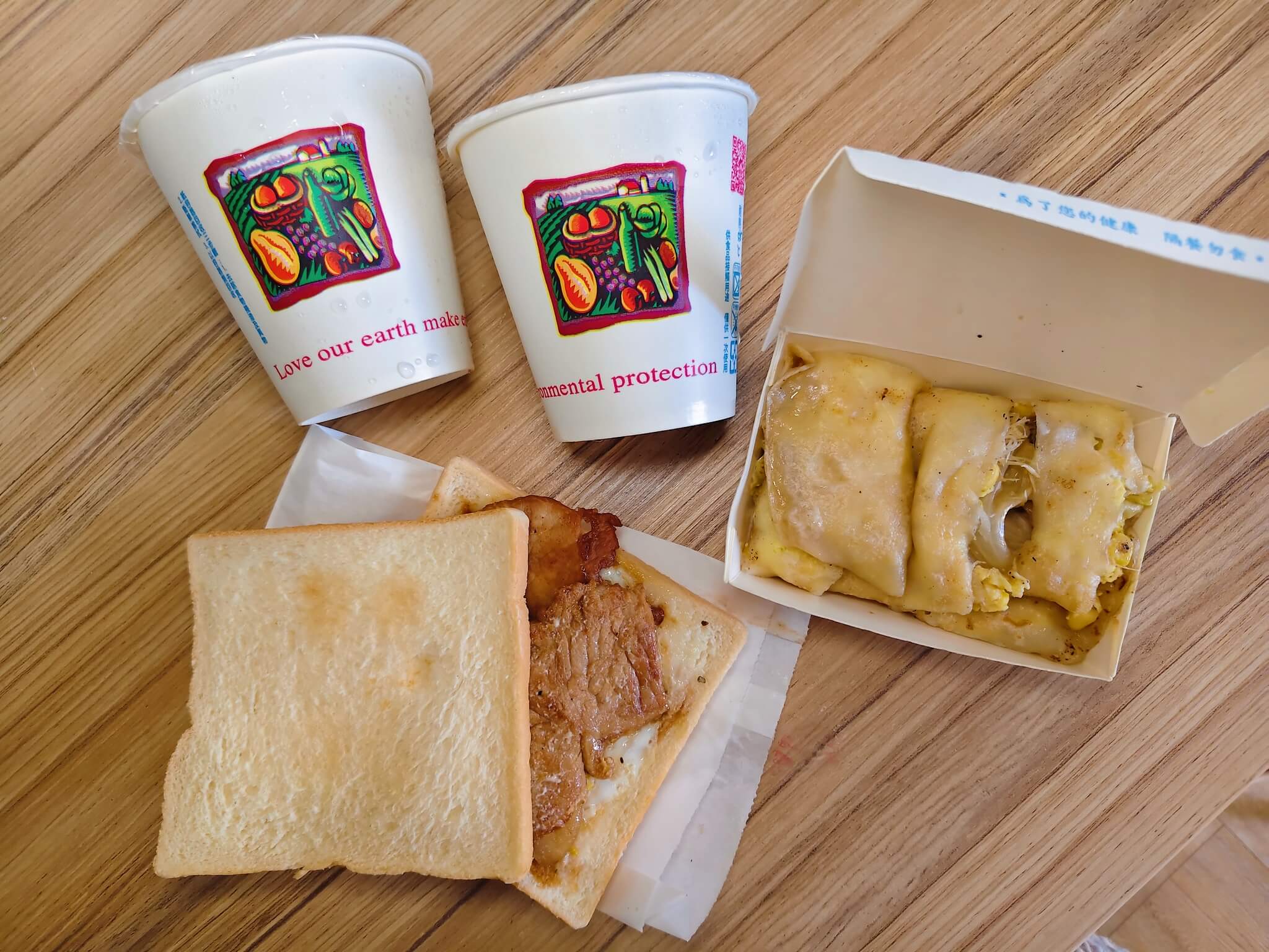 2025台中飯店|傳思文旅、平價旅館推薦、忠孝夜市旁覓食超方便! - 第16張圖