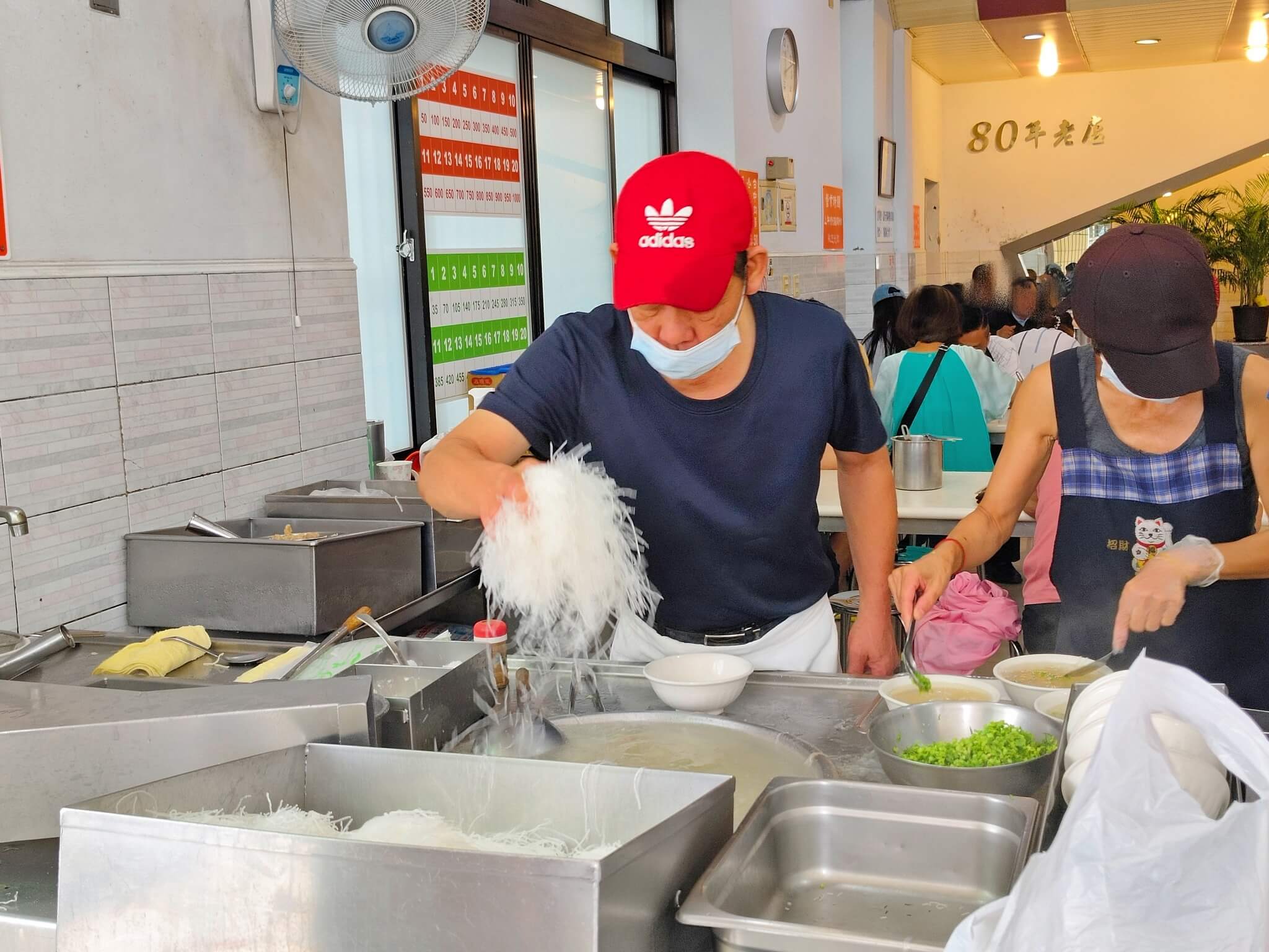 台中南區美食|台中肉員、米其林必比連四年、超過90年老字號肉圓! - 第8張圖