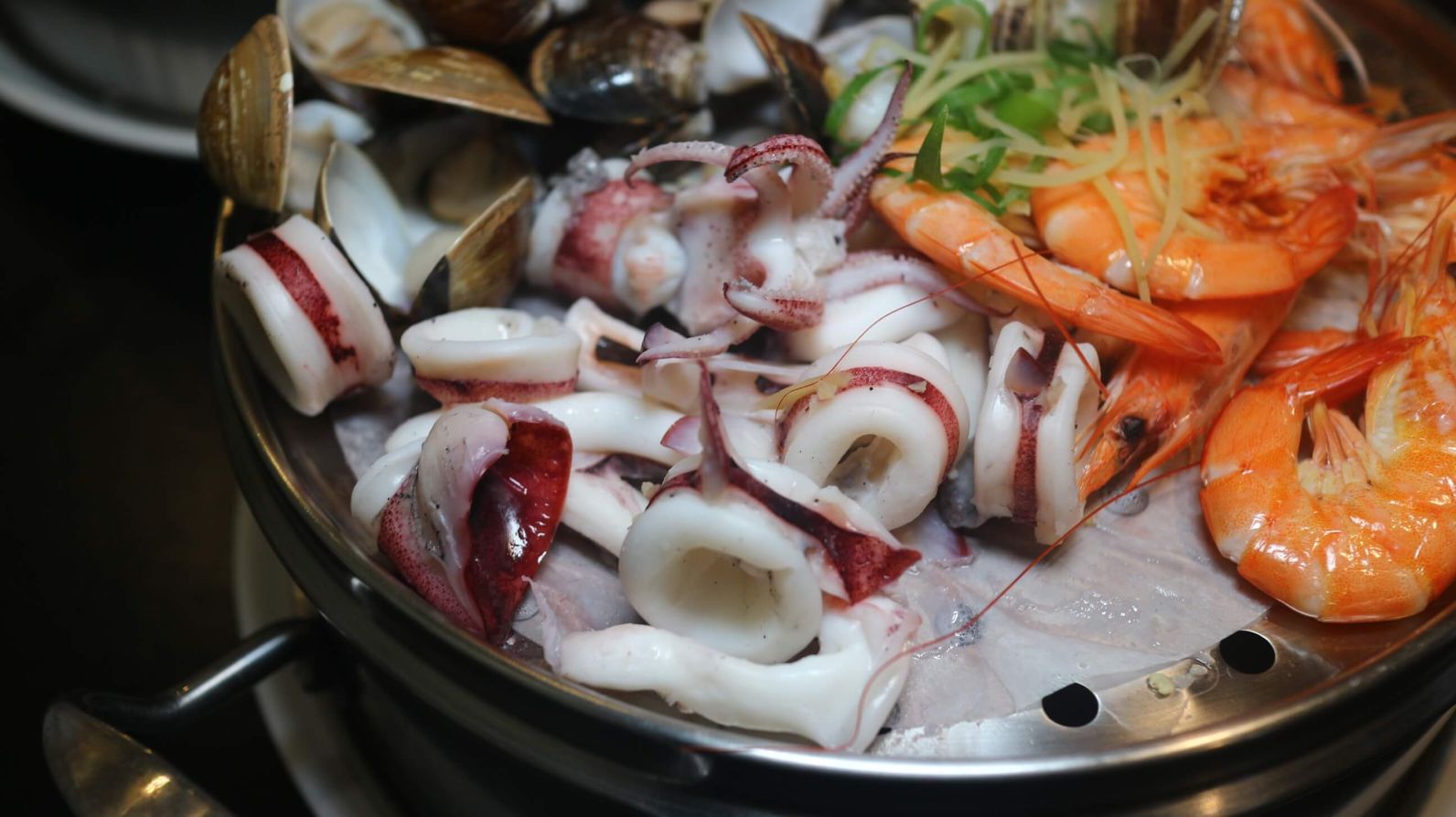 板橋美食|蒸天下海鮮蒸氣火鍋、活體海鮮、霸氣美味一鍋三吃! - 第20張圖 板橋美食|蒸天下海鮮蒸氣火鍋、活體海鮮、霸氣美味一鍋三吃!