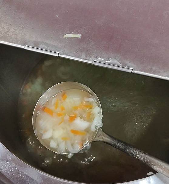 新莊美食|無名清粥小菜、一天僅營業4小時半、10元地瓜粥吃到飽澎湃晚餐推薦、晚間限定! - 第9張圖 新莊美食|無名清粥小菜、一天僅營業4小時半、10元地瓜粥吃到飽澎湃晚餐推薦、晚間限定!