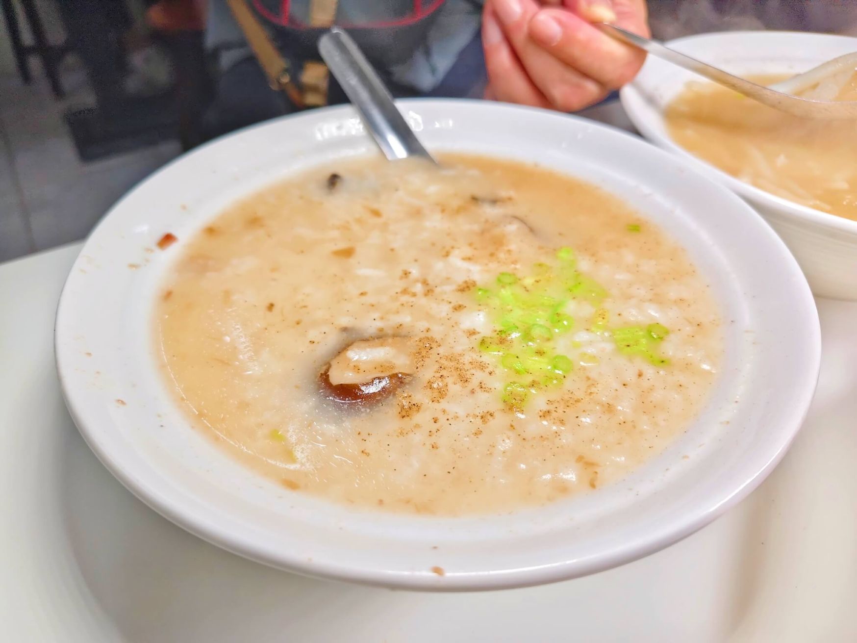 林口美食|半邊圓米粉湯香菇肉粥、香菇肉粥、米粉湯都只要30元、小菜只要15元! - 第11張圖 林口美食|半邊圓米粉湯香菇肉粥、香菇肉粥、米粉湯都只要30元、小菜只要15元!