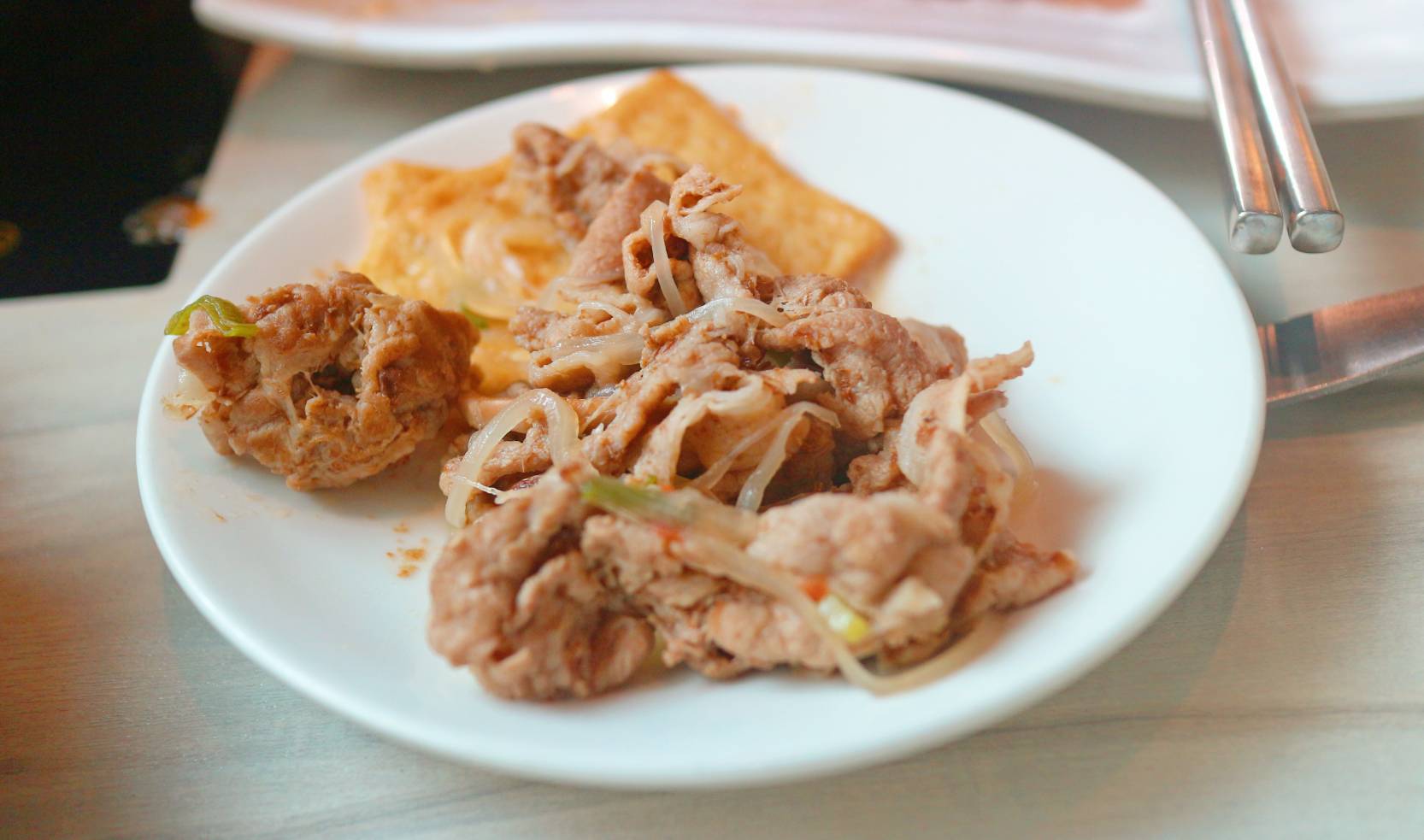 永和火鍋l 肉多多永和民權店 全台! 全天候! 平假日不限時! 輕量級套餐299 元起， 70多種自助吧、冰品吃到飽，CP值超高！(西門店.淡水店例假日除外，依各店營業時間；湯底.服務費另計)