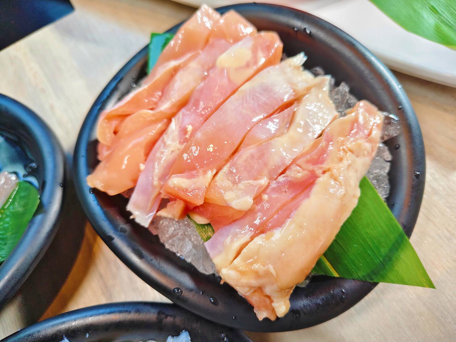 永和火鍋l 肉多多永和民權店 全台! 全天候! 平假日不限時! 輕量級套餐299 元起， 70多種自助吧、冰品吃到飽，CP值超高！(西門店.淡水店例假日除外，依各店營業時間；湯底.服務費另計)