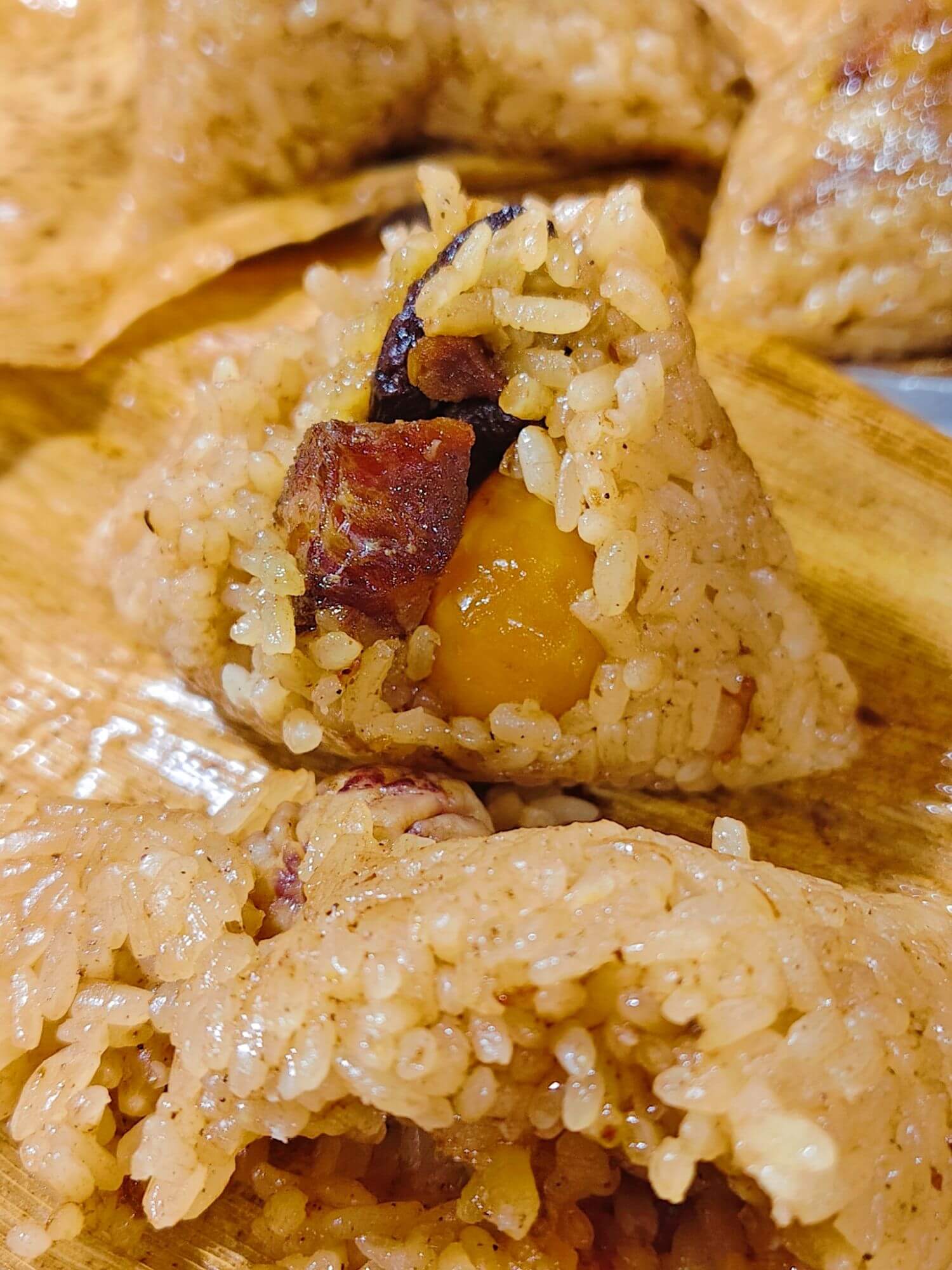 新北石門美食｜俞家肉粽、24小時營業、小肉粽15元起人氣必買！