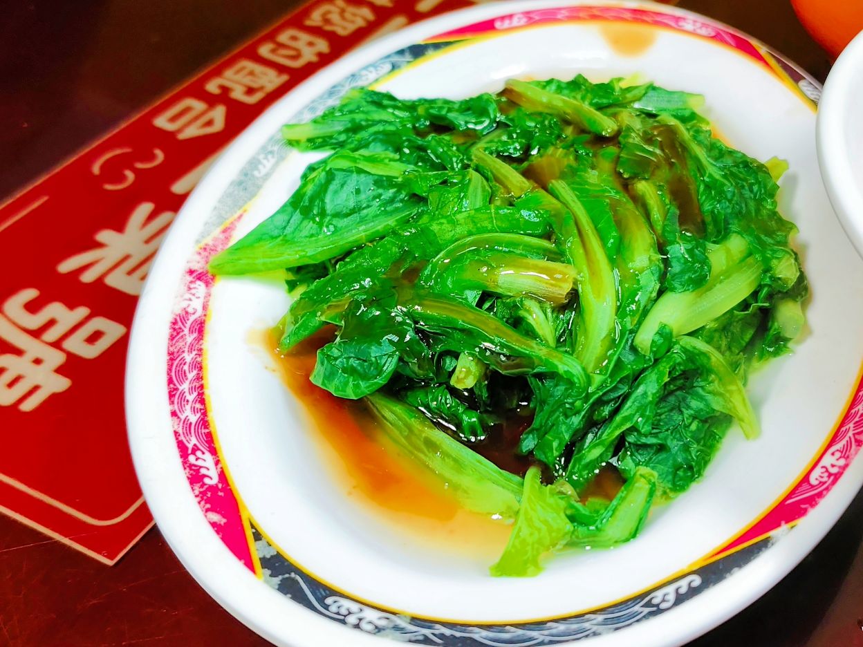 雙連美食推薦！老台北人從小吃到大、70年老店柴寮仔米苔目、黑白切配手工辣椒超對味！