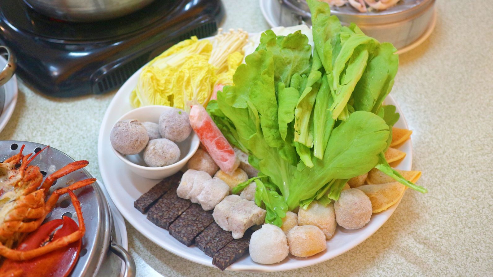 海鮮新鮮現蒸、爽嗑活體龍蝦、麵包蟹必吃、雜炊粥收尾超完美、朋月栻 二月牌沙茶爐 新莊店、新莊美食! - 第12張圖 海鮮新鮮現蒸、爽嗑活體龍蝦、麵包蟹必吃、雜炊粥收尾超完美、朋月栻 二月牌沙茶爐 新莊店、新莊美食!