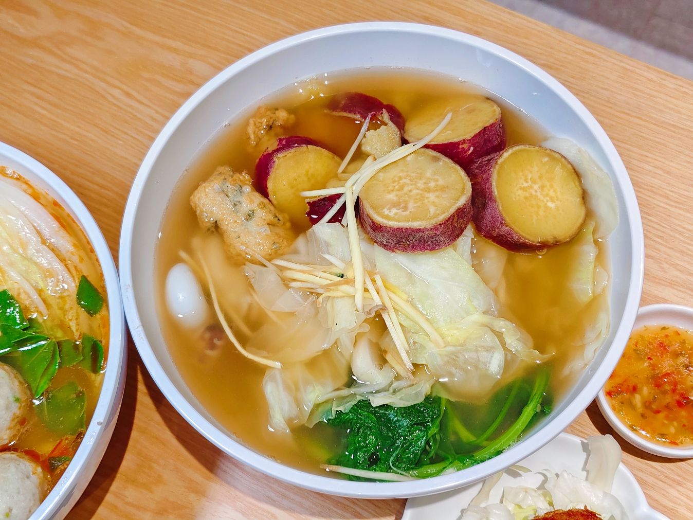 林口長庚美食|香泰迷迷、五十種配料、泰式香濃湯底、泰式美味一人也能滿足! - 第21張圖 林口長庚美食|香泰迷迷、五十種配料、泰式香濃湯底、泰式美味一人也能滿足!