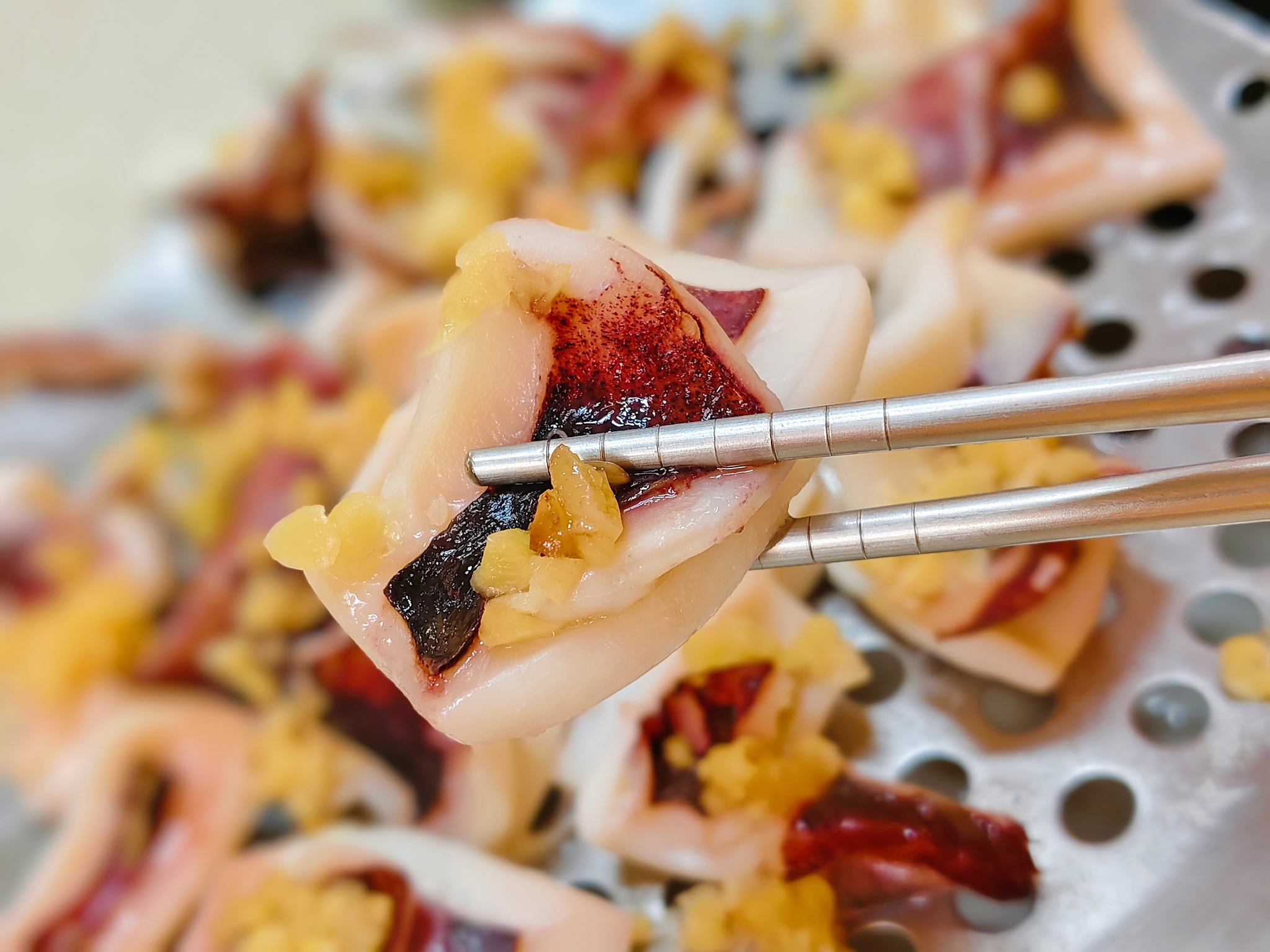 海鮮新鮮現蒸、爽嗑活體龍蝦、麵包蟹必吃、雜炊粥收尾超完美、朋月栻 二月牌沙茶爐 新莊店、新莊美食! - 第19張圖 海鮮新鮮現蒸、爽嗑活體龍蝦、麵包蟹必吃、雜炊粥收尾超完美、朋月栻 二月牌沙茶爐 新莊店、新莊美食!