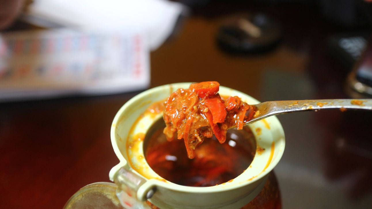 雙連美食推薦！老台北人從小吃到大、70年老店柴寮仔米苔目、黑白切配手工辣椒超對味！