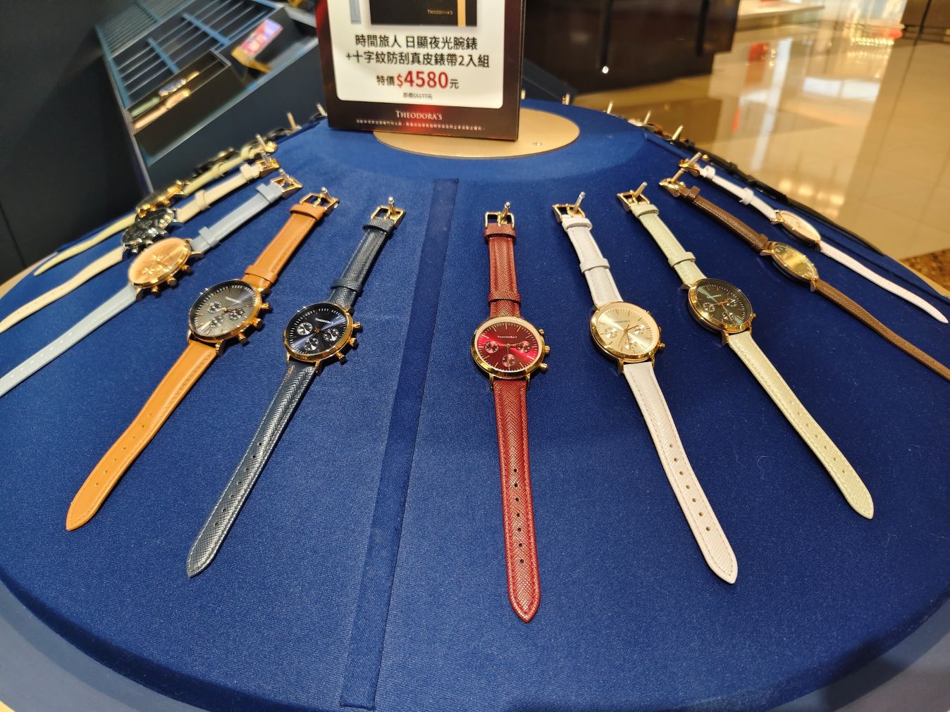 桃園大江購物中心、2026賀歲慶裝置藝術開箱、吃喝玩樂買一站式悠遊逛街城！（全年免費停車）