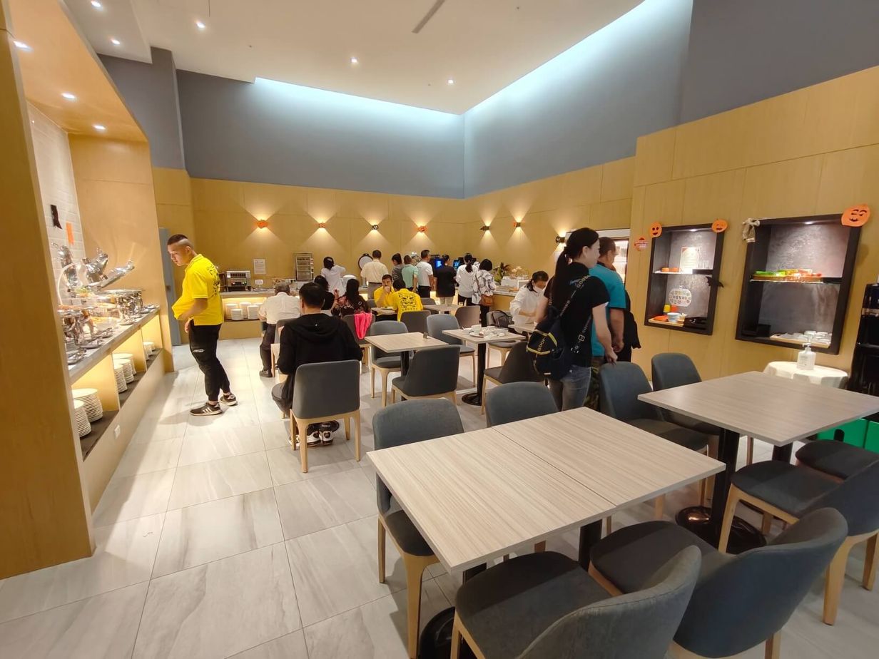小西門圓環就在樓下、早餐澎湃還有台南牛肉湯必喝、聖禾大飯店 Hotel A - 第17張圖 小西門圓環就在樓下、早餐澎湃還有台南牛肉湯必喝、聖禾大飯店 Hotel A