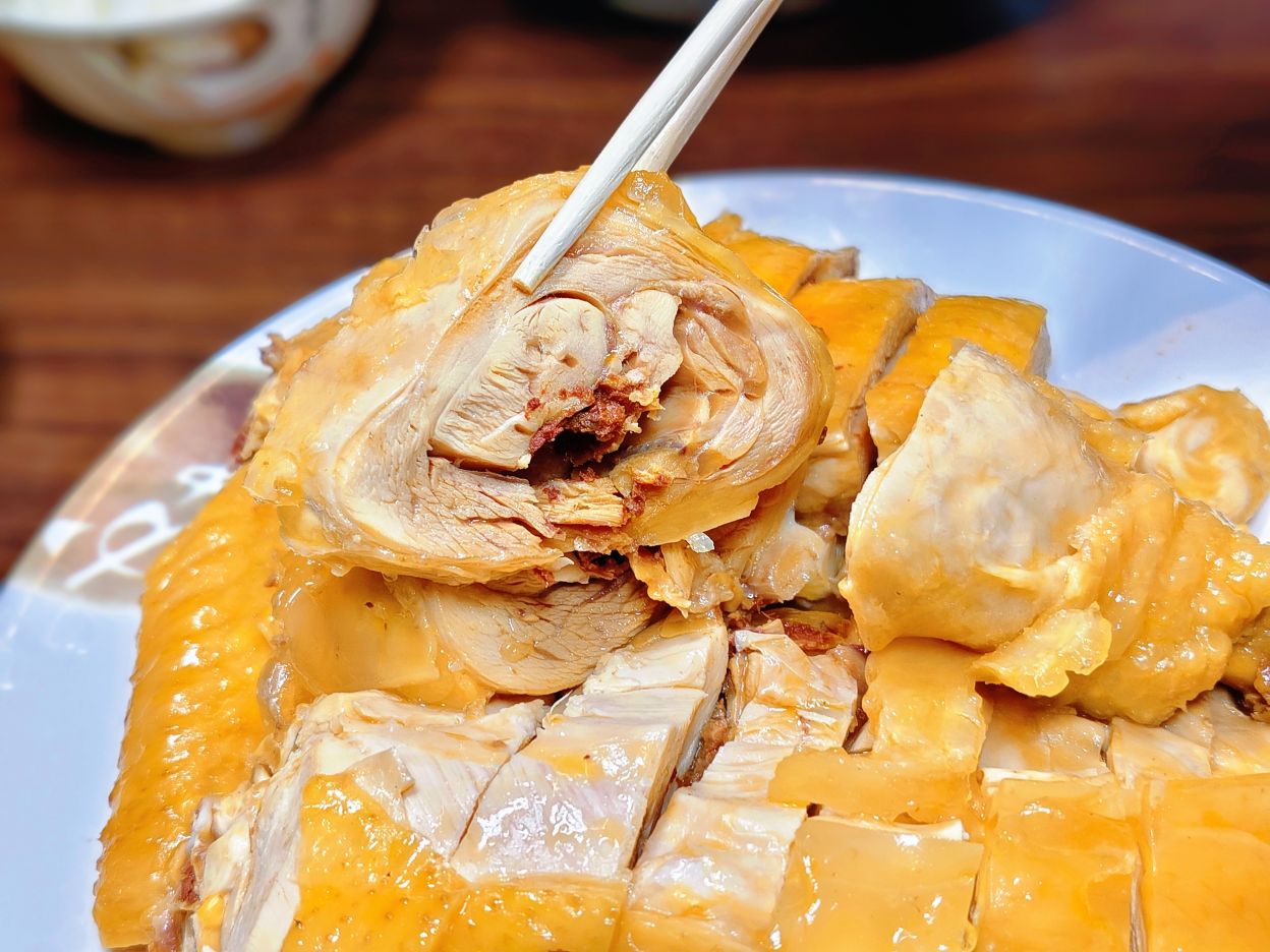 新北石碇老街美食、73年老店、閹雞必吃、福寶飲食店! - 第8張圖 新北石碇老街美食、73年老店、閹雞必吃、福寶飲食店!