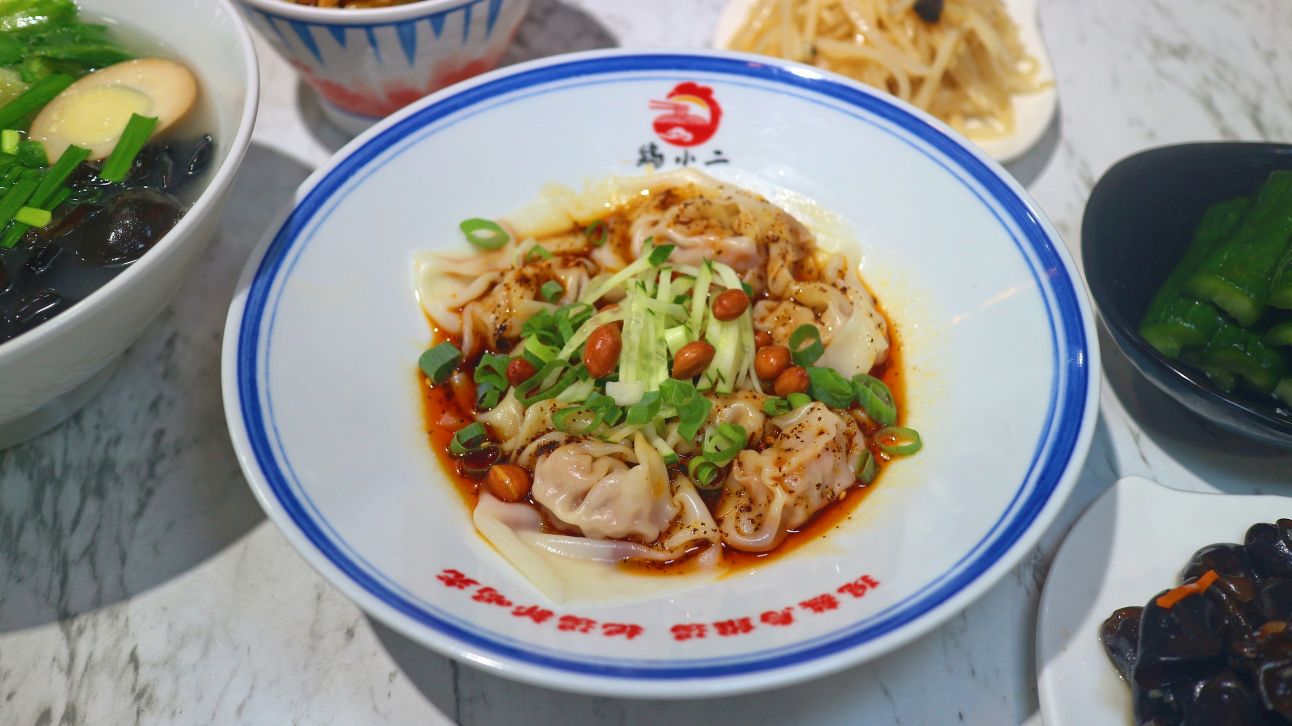江子翠美食｜許多獨門料理、澎湃米線百元吃好飽、鷄小二米線 完美的一餐！