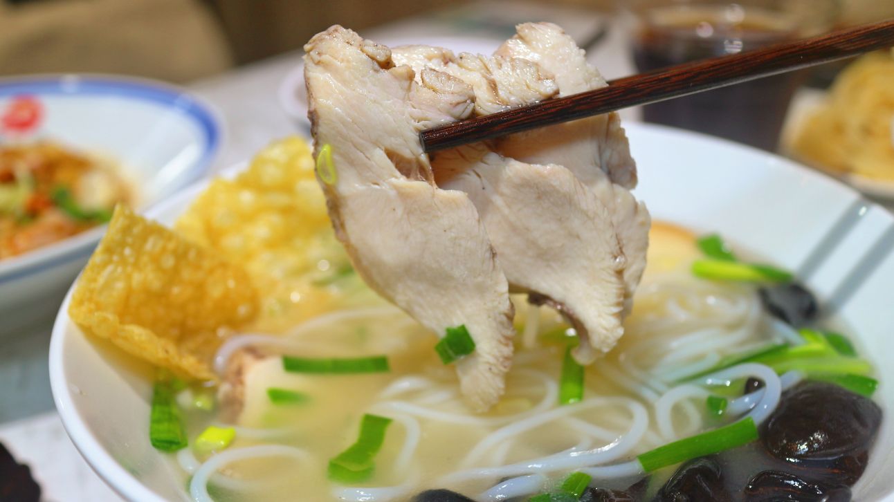 江子翠美食｜許多獨門料理、澎湃米線百元吃好飽、鷄小二米線 完美的一餐！