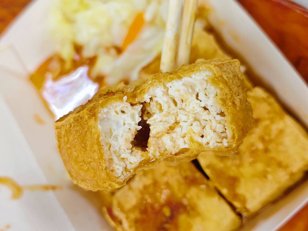 花蓮美崙小吃｜白燈塔公園旁邊現煎炸臭豆腐、蔥油餅、美崙現炸臭豆腐！