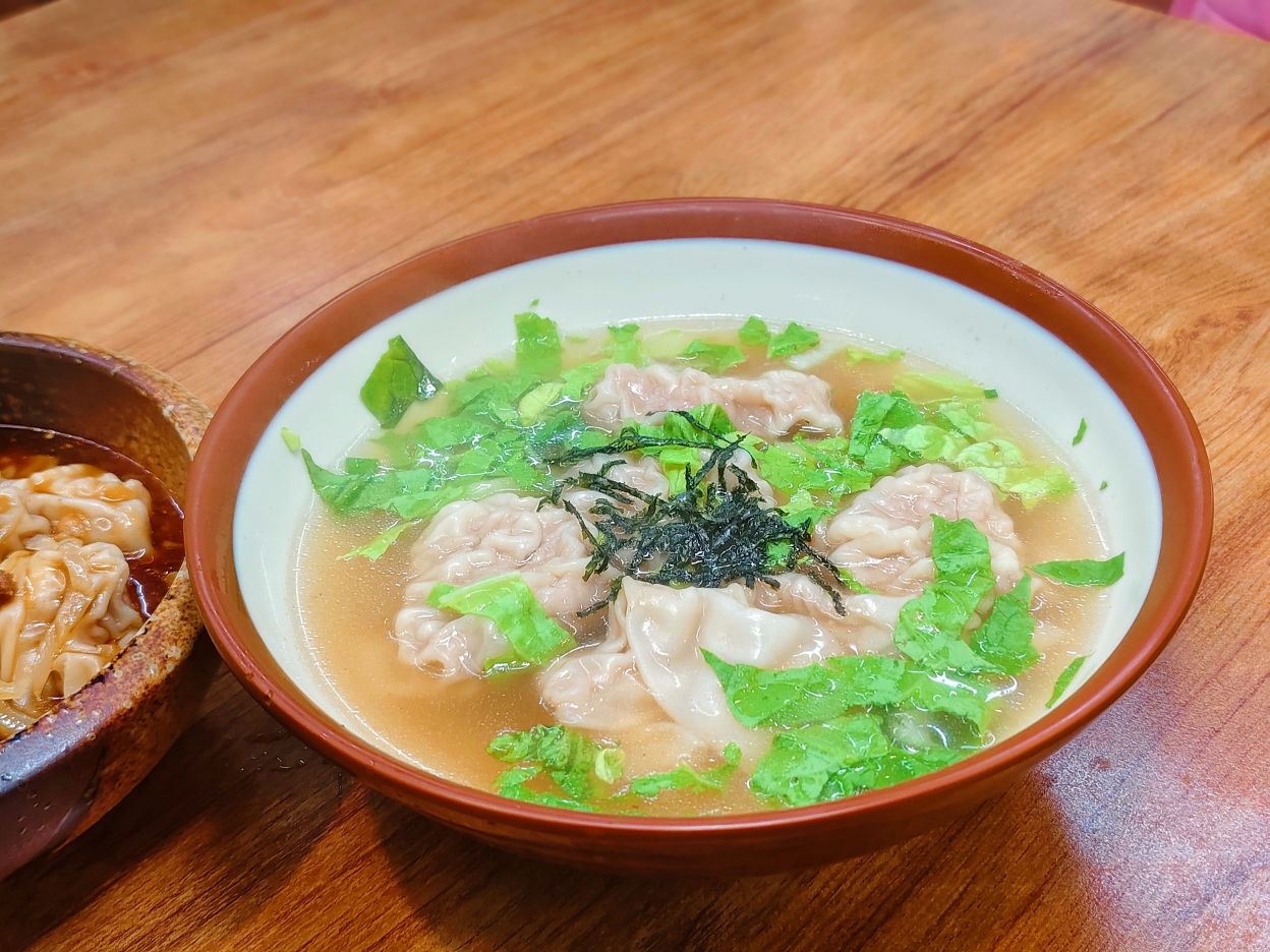 板橋埔墘美食、老字號美食、酸辣口感超開胃、超人氣臭豆酥脆腐爽度破錶、陳新抄手 ! - 第15張圖 板橋埔墘美食、老字號美食、酸辣口感超開胃、超人氣臭豆酥脆腐爽度破錶、陳新抄手 !