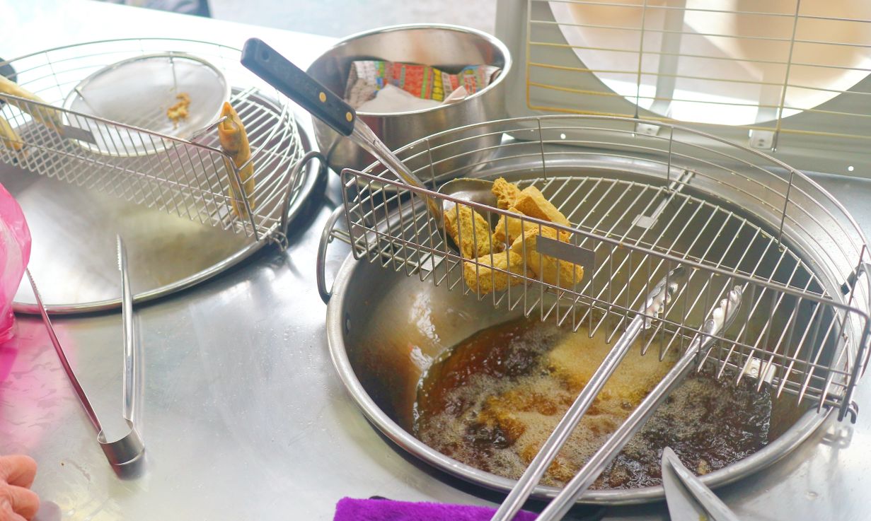 宜蘭員山美食|淡綠色脆皮臭豆腐怎麼那麼好吃、阿嬤臭豆腐! - 第5張圖 宜蘭員山美食|淡綠色脆皮臭豆腐怎麼那麼好吃、阿嬤臭豆腐!