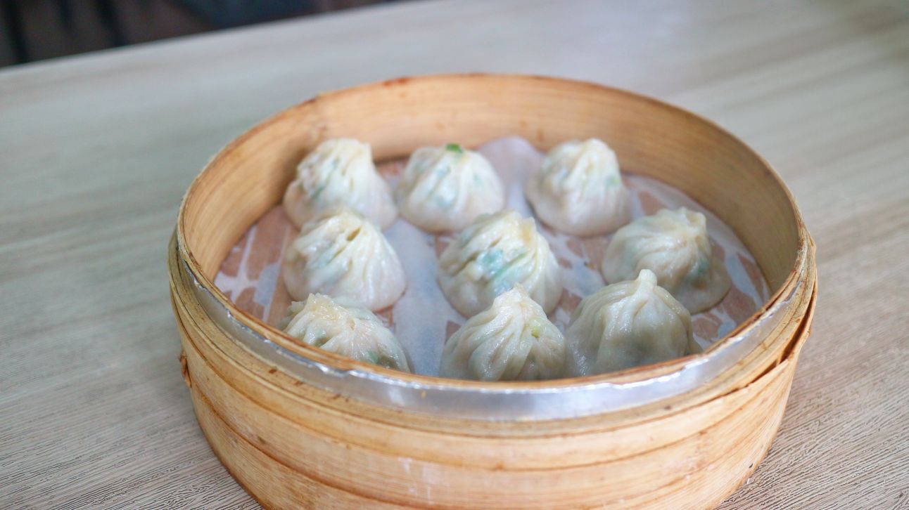 宜蘭員山小吃|皮薄、肉多、超多汁就像在喝湯、不油膩沒有豬味、鑫品湯包! - 第8張圖 宜蘭員山小吃|皮薄、肉多、超多汁就像在喝湯、不油膩沒有豬味、鑫品湯包!