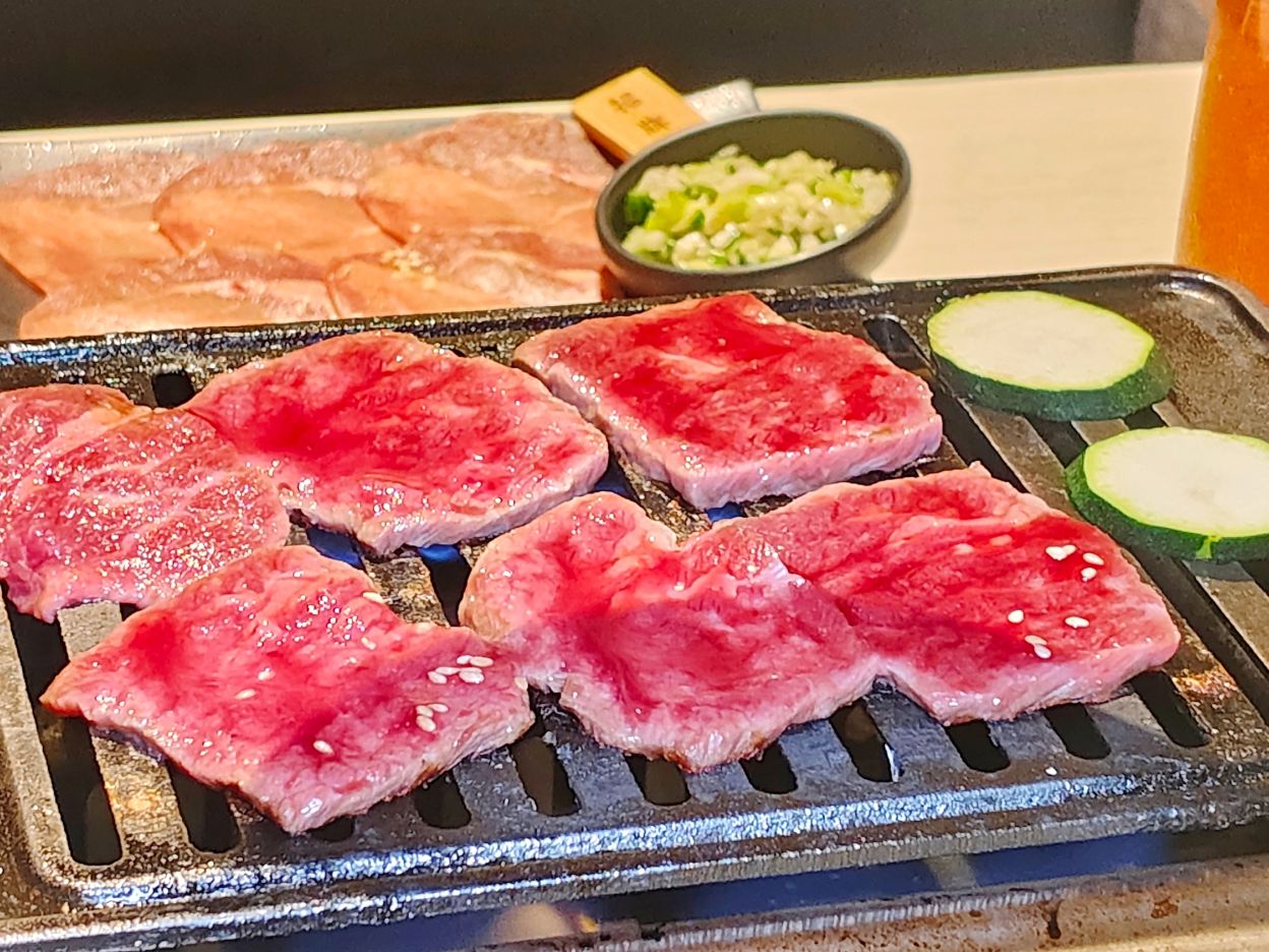 新店燒肉推薦|豪華澎湃牛盤套餐、平價就能吃到多種和牛!牛燒肉Yakiniku - 第19張圖 新店燒肉推薦|豪華澎湃牛盤套餐、平價就能吃到多種和牛!牛燒肉Yakiniku