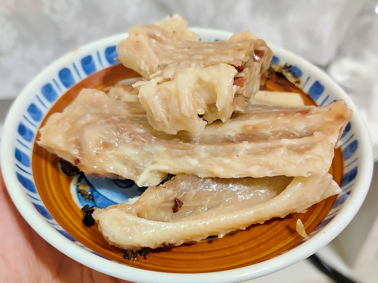 板橋江子翠美食小吃、買到隔天鵝肉退錢、標榜保證新鮮、天仙鵝肉！江寧黃昏市場美食！