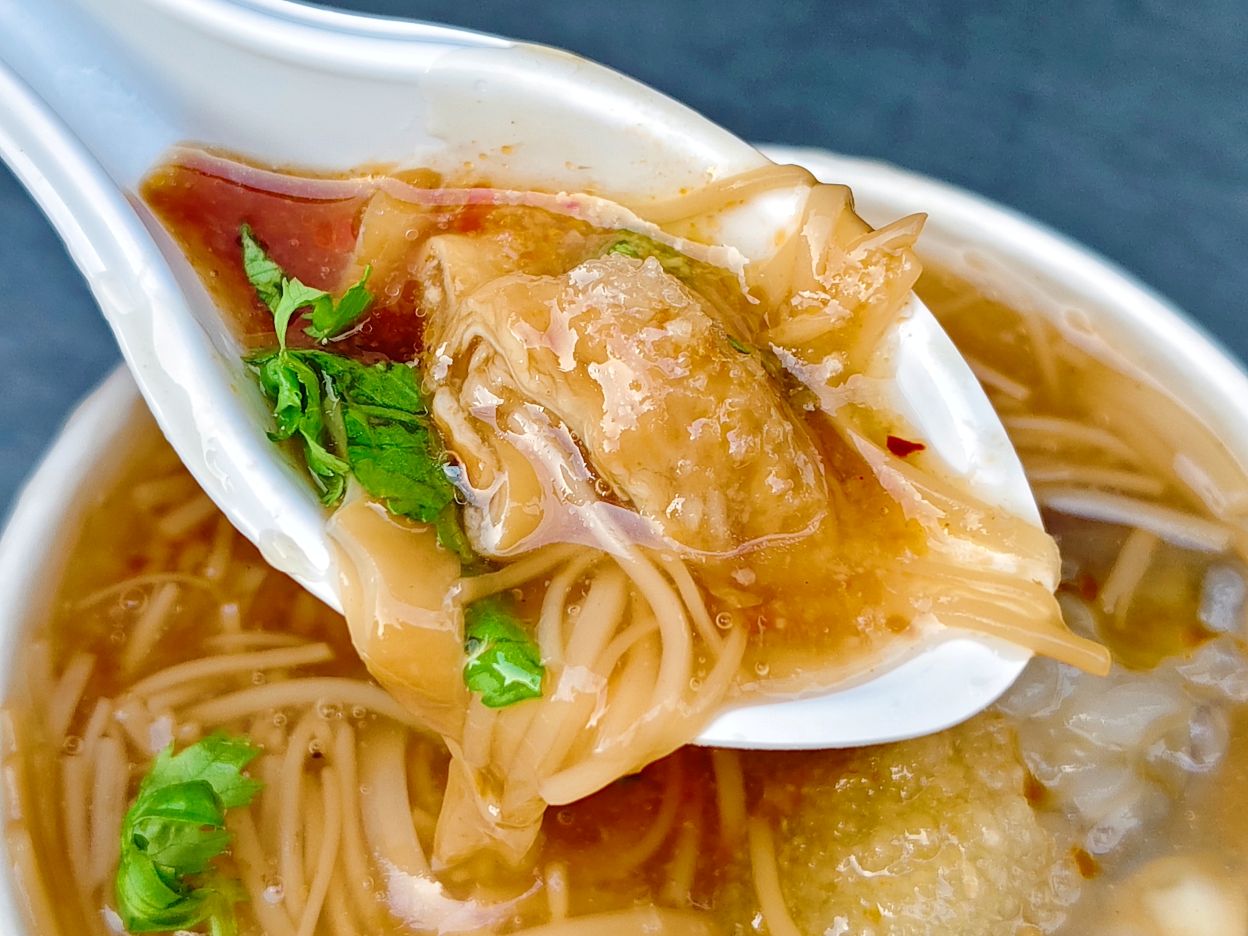 江子翠美食｜華江黃昏市場下午限定傳統味、阿華田蚵仔麵線～板橋麵線