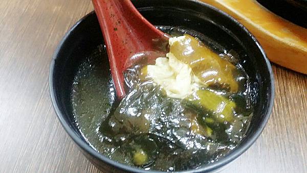 [內湖捷運站]*首爾韓食館*小菜豐盛量超多\大方不怕吃 @💕小美很愛嚐💕