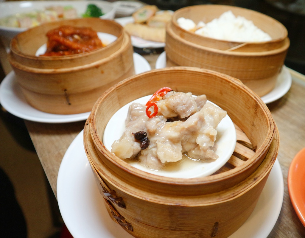 【長安東路美食】港飲港食茶餐廳 ｜讓你不用特地飛到香港、就能吃到正宗港味、老饕不能錯過的港式茶餐廳！ @💕小美很愛嚐💕