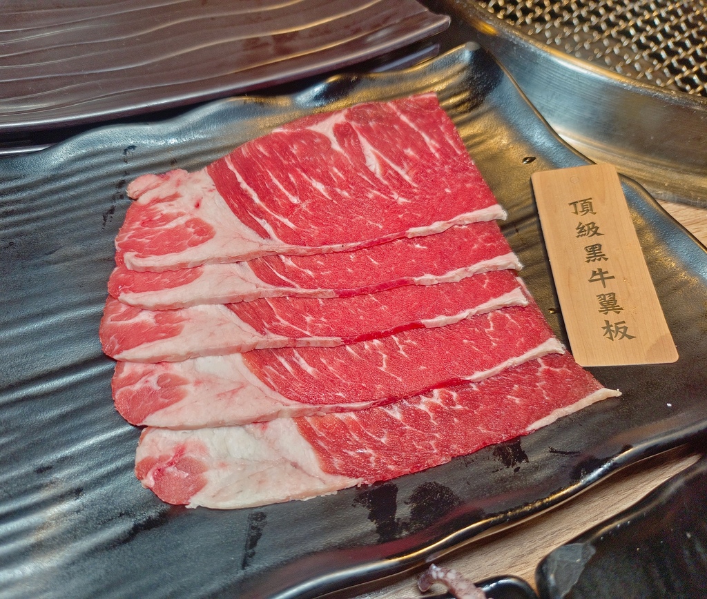 蘆洲燒肉吃到飽｜赤富士日式燒肉鍋物 蘆洲店｜google評論高達4.5顆星的超人氣平價燒肉、火鍋燒烤兩吃、一次滿足CP值高！ @💕小美很愛嚐💕